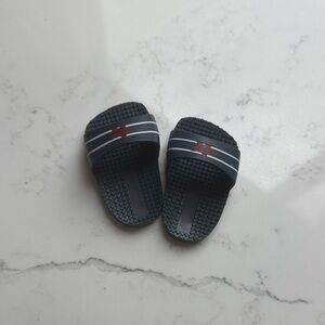 America. Girl Black and Red Slide Sandals